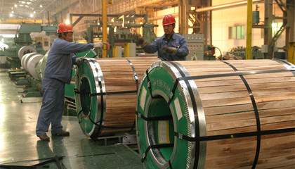 中國(guó)商務(wù)部回應(yīng)美方對(duì)國(guó)有企業(yè)鋼材產(chǎn)品“雙反”調(diào)查 此舉有失公允，違反國(guó)際貿(mào)易規(guī)則